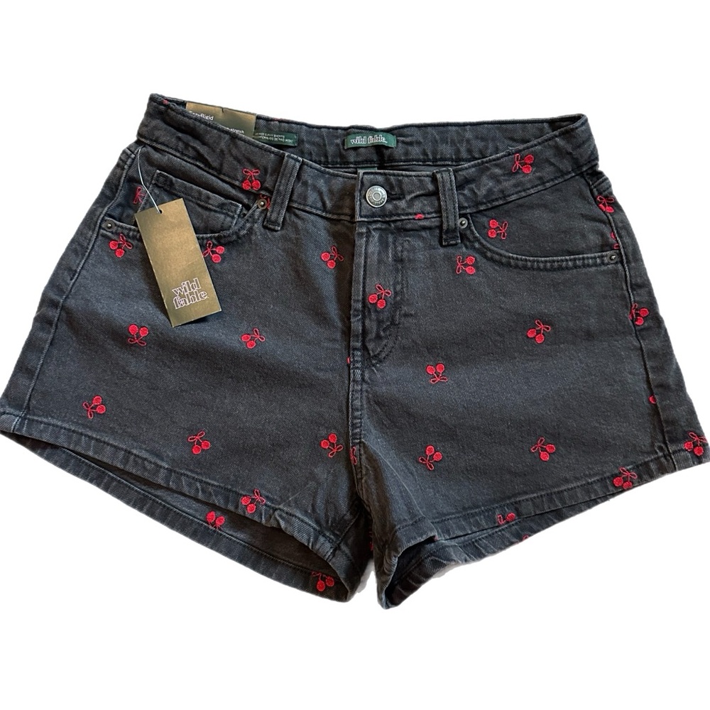 Black Cherry Embroidered Women's Shorts